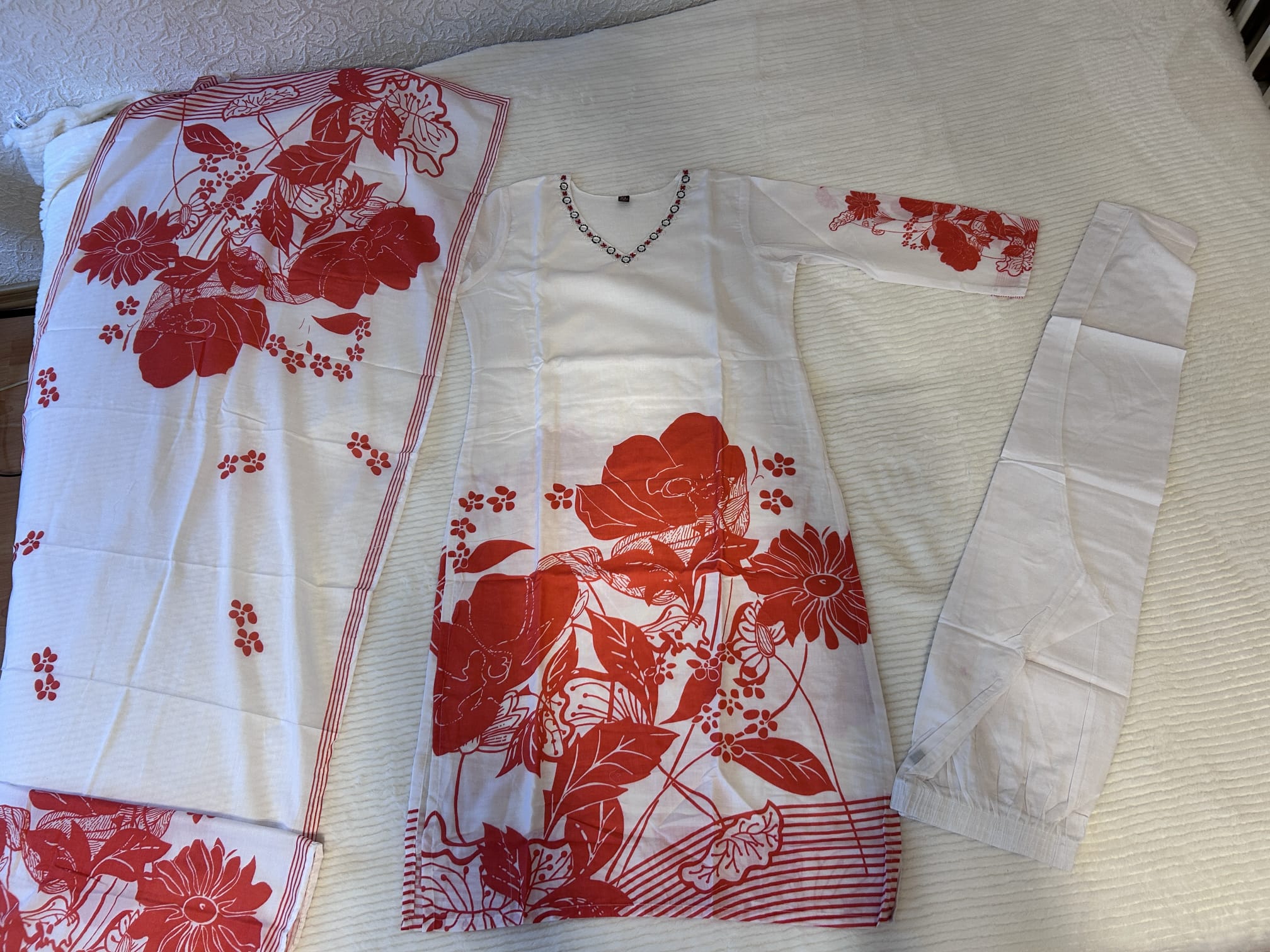 Printed v neck cotton kurta set