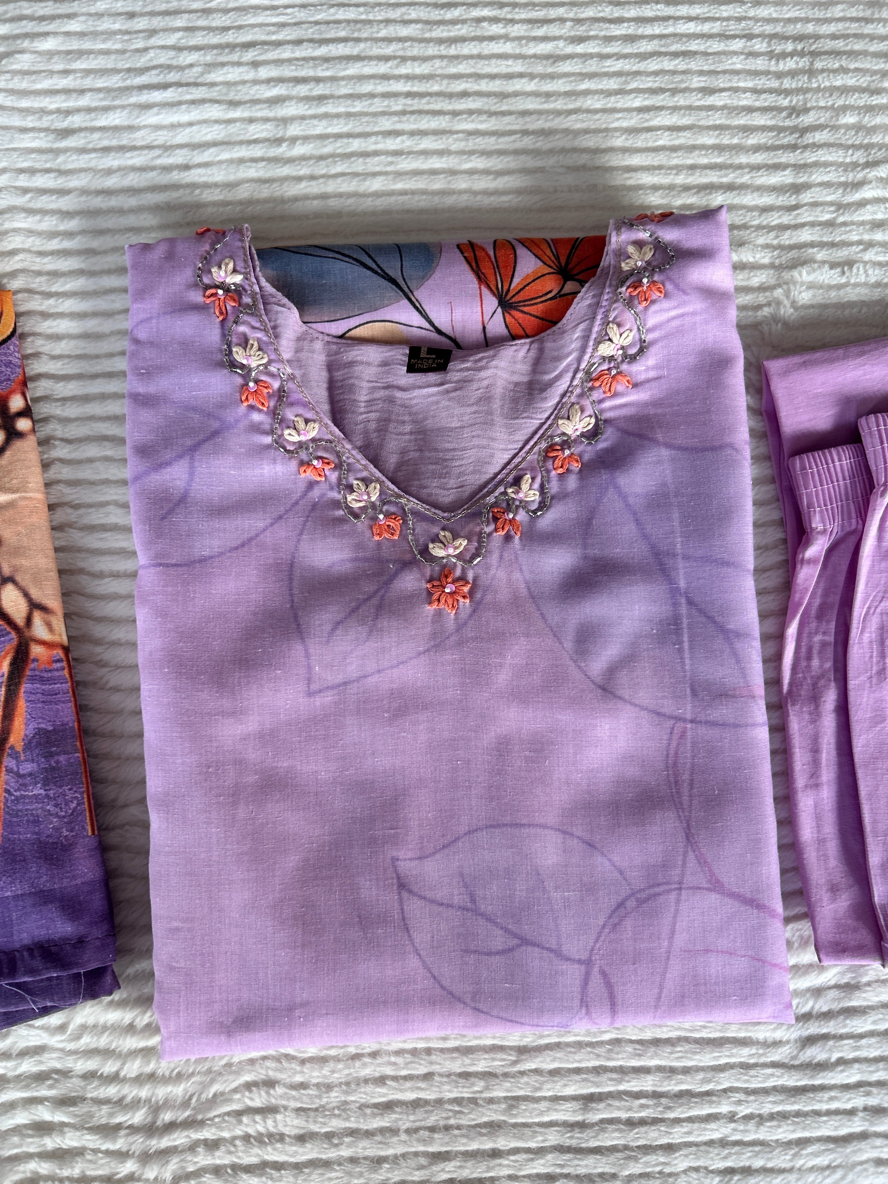 Women Floral Printed Regular Pure Cotton Kurta with Trousers & With Dupatta