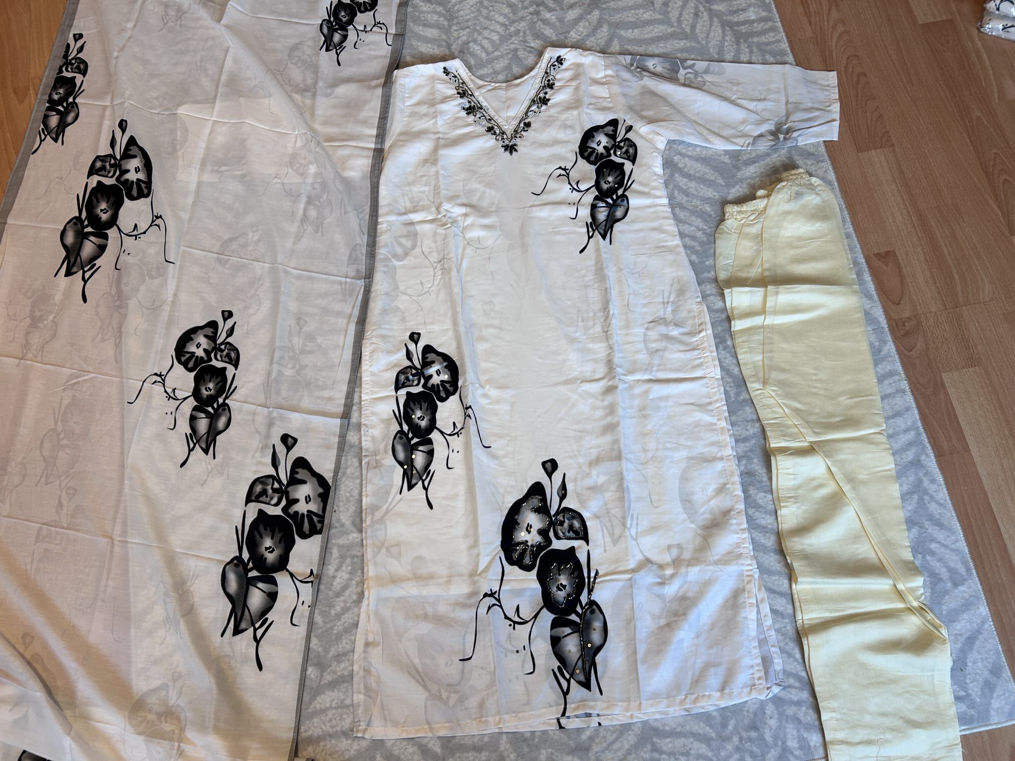 Printed Straight Kurta With Trousers & Dupatta