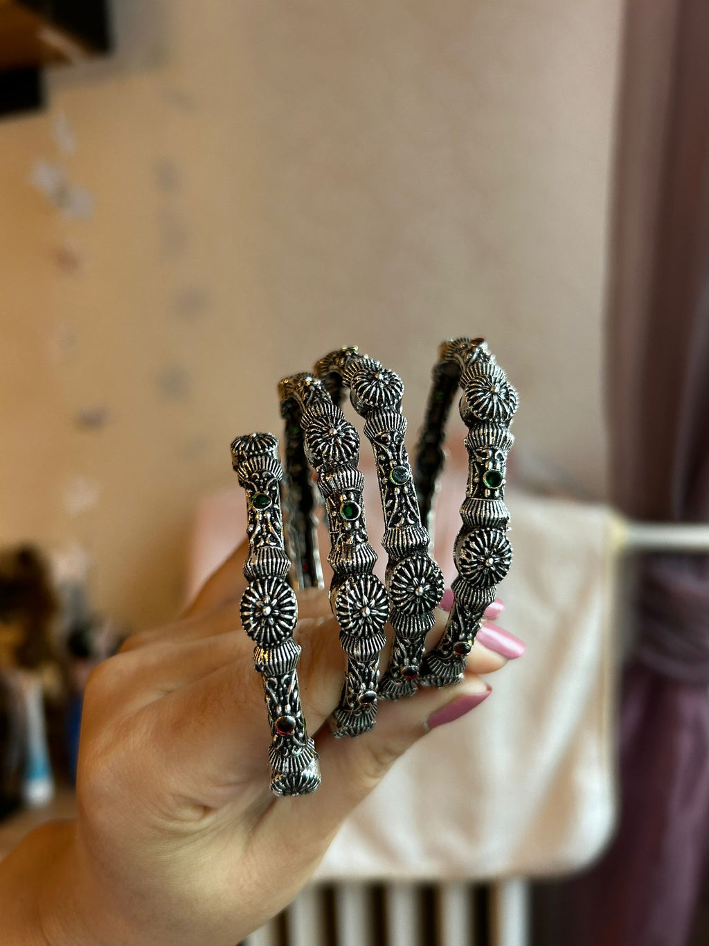 Set of 4 Silver Plated Stone Studded Bangles