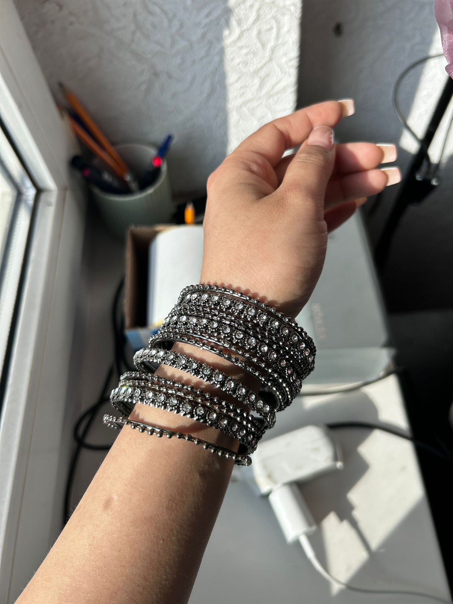 Oxidized bangles set
