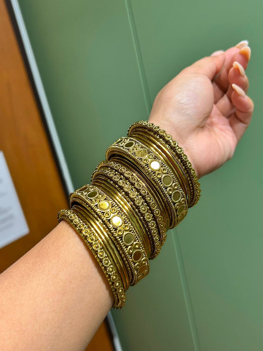 Gold plated oxiodized bangles