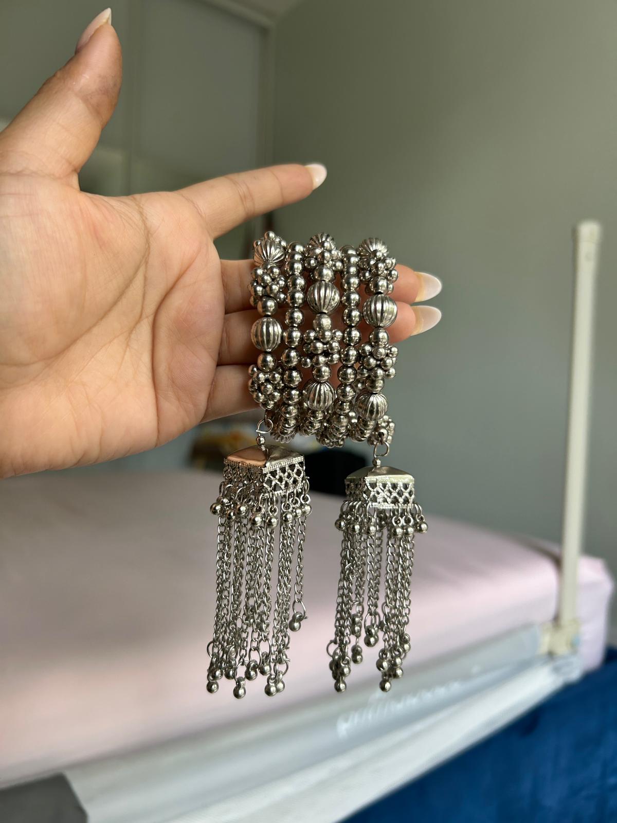 Wrap on bracelet